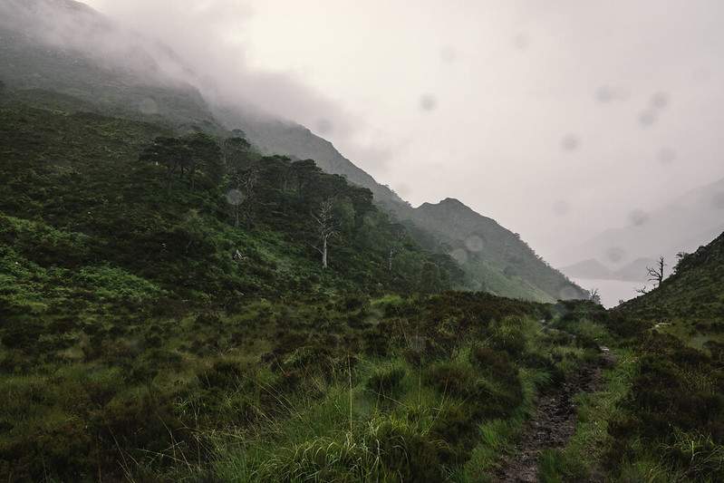 Path between Kinloch Hourn and Barrisdale